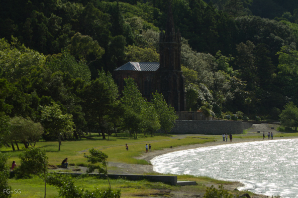 Aires Mateus, Forschungszentrum, Lagoa das Furnas