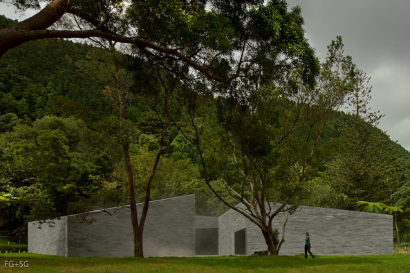 Aires Mateus, Forschungszentrum, Lagoa das Furnas