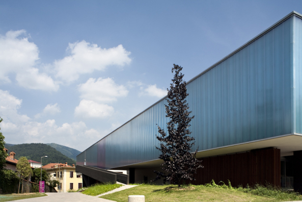 Gemeindezentrum in Italien erffnet