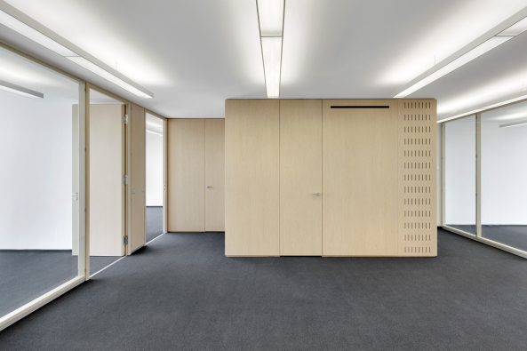 F40, Geschftshaus Friedrichstrasse, Petersen Architekten