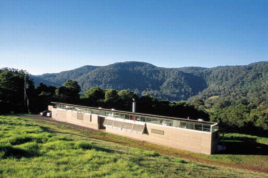 C. Fletcher & A. Page House, Kangaroo Valley (1997-2000)