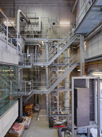 Knerer Lang Architekten, Zentrum fr Energietechnik (ZET) der TU Dresden, ZET Kompetenzzentrum der Technischen Universitt Dresden, Lamellenvorhang