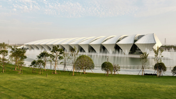 gmp Architekten von Gerkan, Marg und Partner, Arup, Schlaich Bergermann und Partner, Shanghai Oriental Sports Center (SOSC), Weltmeisterschaft des Schwimmweltverbands FINA, WES & Partner Landschaftsarchitekten