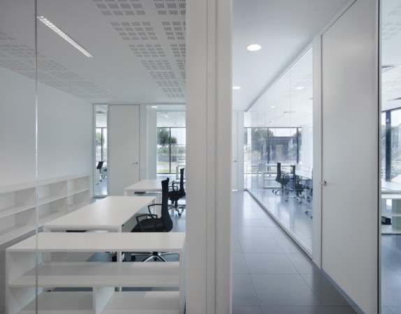 B�robau; Logistikzentrum; Italien; modostudio