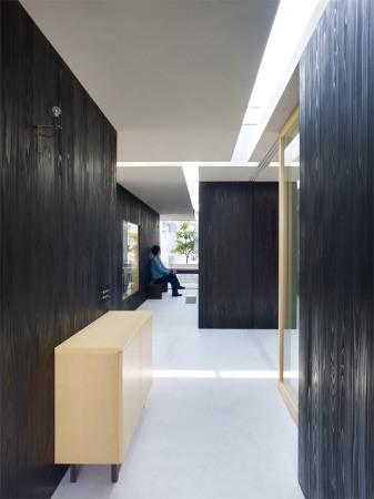 Suppose Design Office, Eaves Houses, Tokushima, Made in Japan