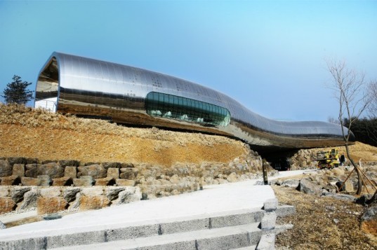 Museum in Jeongok, Spaceship, Anouk Legendre, Nicolas Desmazires, X-TU Architects