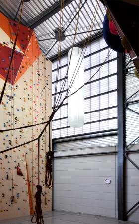 Schulerweiterung bei Paris