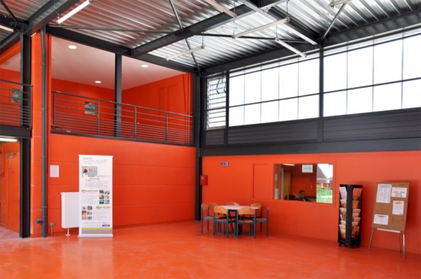 Schulerweiterung bei Paris