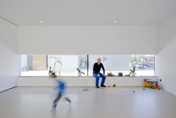 Pasel knzel, Wohnhaus, Leiden