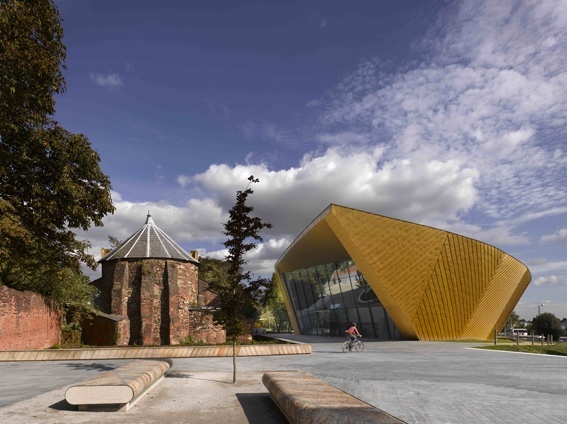 rafael violy architects, colchester, museum, england