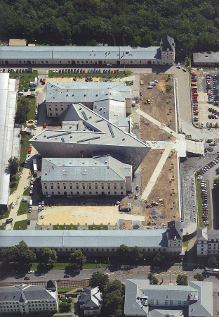 Libeskind, Museum, Militr, Krieg, Dresden, Bundeswehr, Olbrichtplatz, Gewalt, Holzer, Kobler, Merz