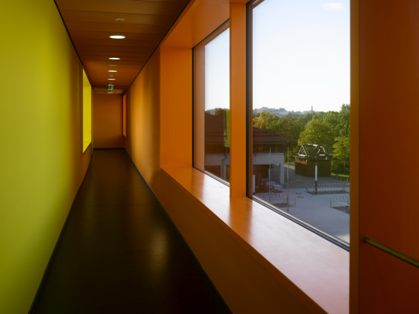 Realschule in Dachau fertig