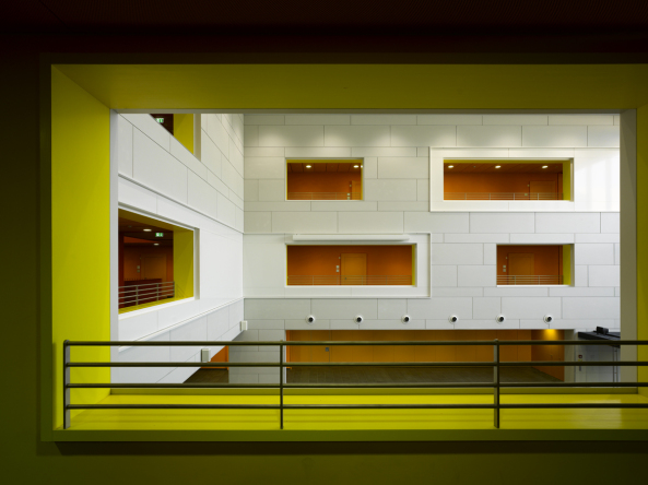 Realschule in Dachau fertig