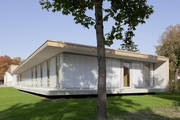 Betriebshof f�r Berliner Friedhof erweitert