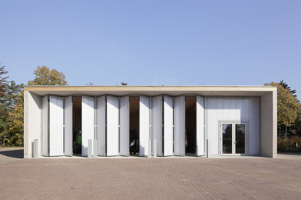 Betriebshof f�r Berliner Friedhof erweitert