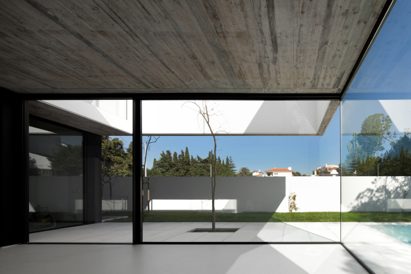 Haus von ARX Arquitecos in Portugal