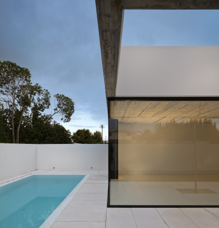 Haus von ARX Arquitecos in Portugal