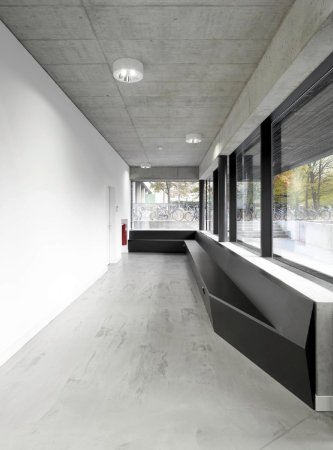 Sporthalle der Uni Karlsruhe fertig