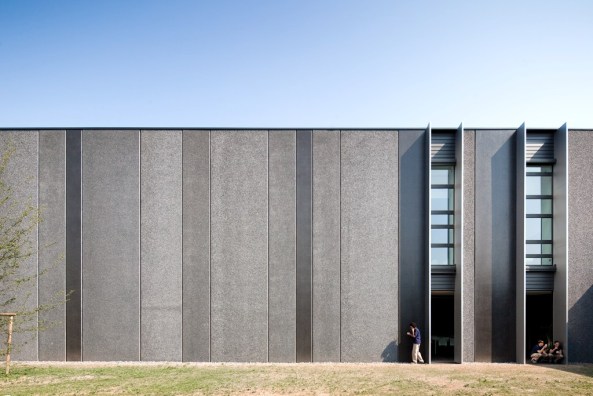 Gewerbebau im Friaul