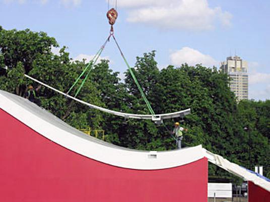 Pavillon von Oscar Niemeyer in London erffnet