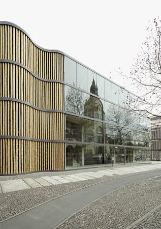 Parkhaus von HPP in Leipzig fertig