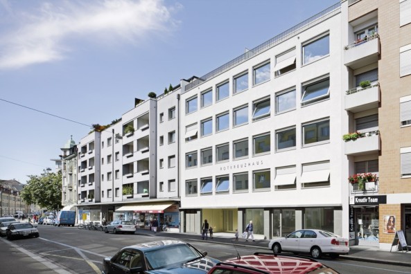 Geschftshaus in Basel fertig