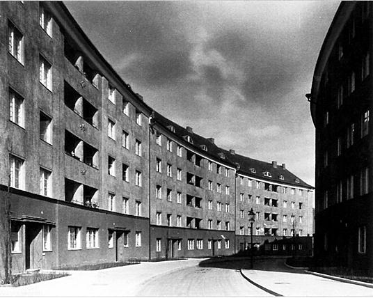 Wiedererffnung von 20er-Jahre-Siedlung in Berlin