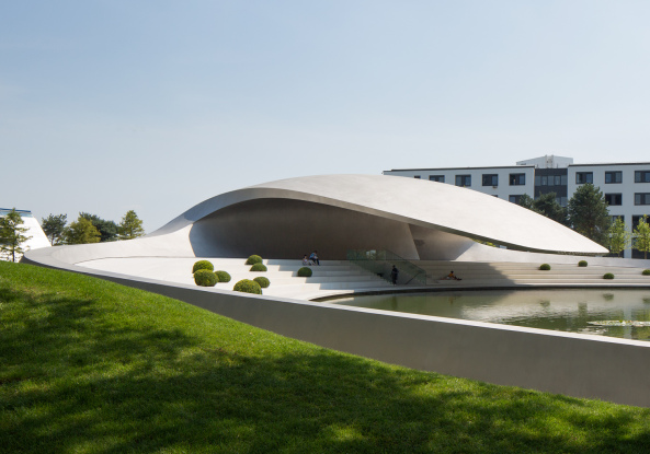 Porsche-Pavillon, Autostadt Wolfsburg, Henn, HG Merz, WES Landschaftsarchitekten