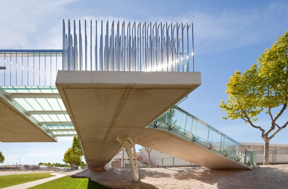 Kiss Bridge, Alicante, Joaqun Alvado Ban