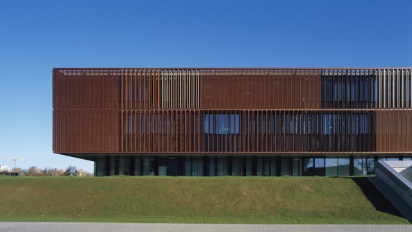 Technikzentrale EON Avacon AG, Neubau, Salzgitter, BOF Architekten, Lamellen, Brobau