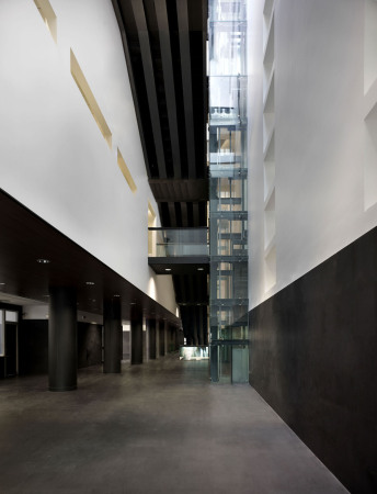 Gerichtsgebude, Venedig, C + S