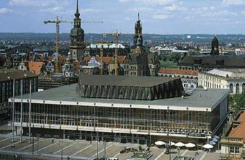 Symposien zum Kulturpalast Dresden