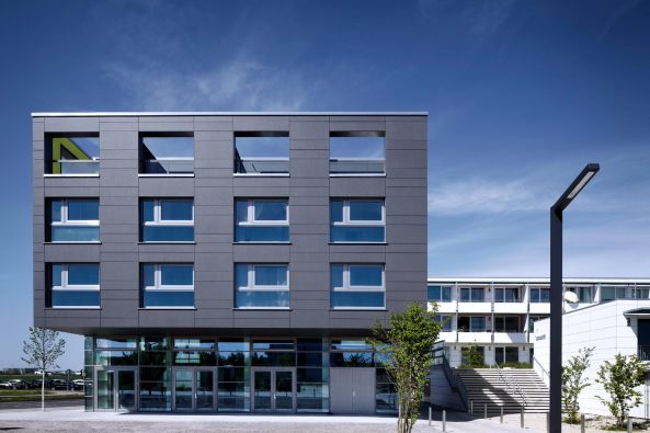 Eckhaus Ingolstadt Perlmoserstr., Blauwerk Architekten
