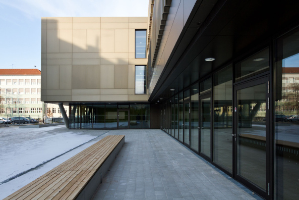 Peter Schwinde, Schwechat