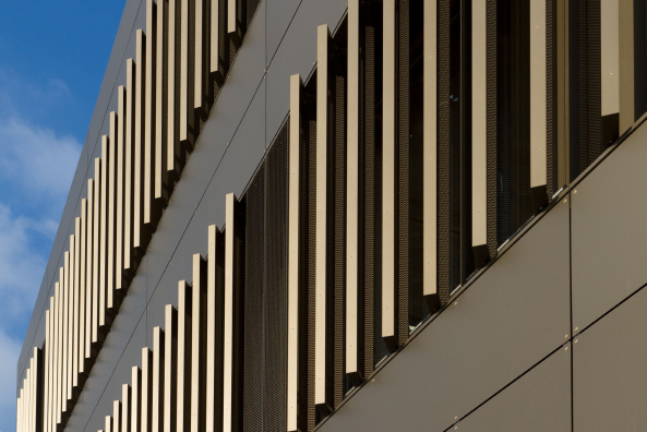 Peter Schwinde, Schwechat