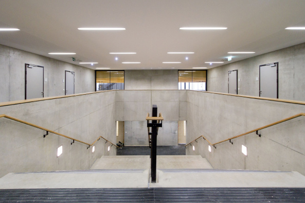 Peter Schwinde, Schwechat