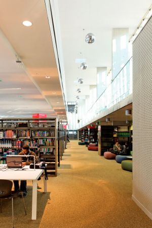 Bibliothek Versailles, Badia Berger Architectes