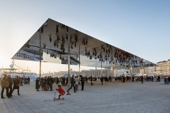 Pavillon, Marseille, Foster und Partner, Kulturhauptstadt, Einweihung