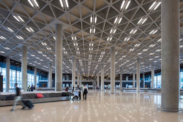 Flughafen Amman, Jordanien, Foster + Partners, Einweihung