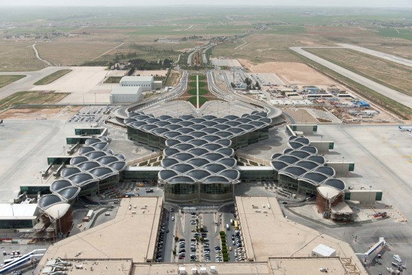 Flughafen Amman, Jordanien, Foster + Partners, Einweihung