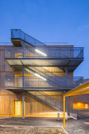 Seniorenwohnheim, Paris, Frankreich, VOUS ETES ICI Architectes