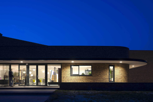 Schule, Erweiterungsbau, ADP Architecten, Berlage, Ziegel, Niederlande