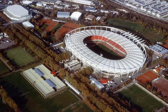 Gottlieb-Daimler-Stadion in Stuttgart wird saniert