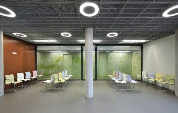 Gesundheitszentrum, Cortenstahl, Schuppen, Scheune, Versseput Architecten, Utrecht