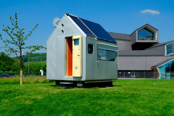 Diogene, Renzo Piano, Vitra, Vitra-Campus, SANAA, Weil am Rhein, Satteldachhaus, Jean Prouv, Minihaus, Minimales Wohnen, Wohnkabine, Diogenes