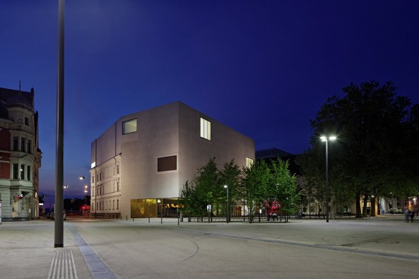 Betonblten in Bregenz, Voralberger Landesmuseum, Cukrowicz Nachbaur Architekten, Bregenz, Peter Zumthor, Beton, Fassade, Ornament, PET-Flaschen, Fassadenschmuck, Umbau, Weiterbauen, Voralberg Museum, Bodensee