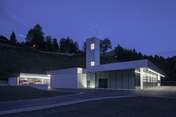 Bauhof und Feuerwehrhaus, Weyer, Hertl Architekten, Ober�sterreich, Feuer, Feuerwehr, Beton, Neubau, Schneider & Lengauer Architekten. Marktgemeinde Weyer