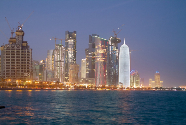 Hochhaus von Jean Nouvel in Doha