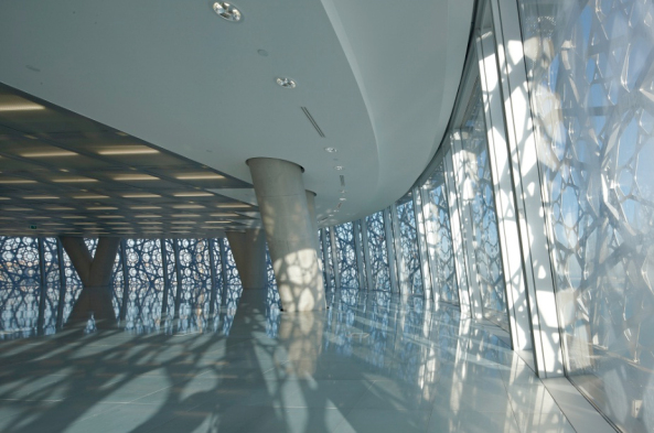 Hochhaus von Jean Nouvel in Doha