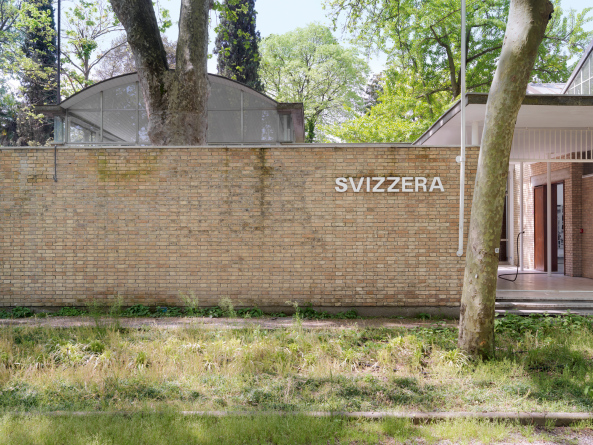 Der Schweizer Pavillon mit der Installation von Valentin Carron auf der Kunstbiennale 2013